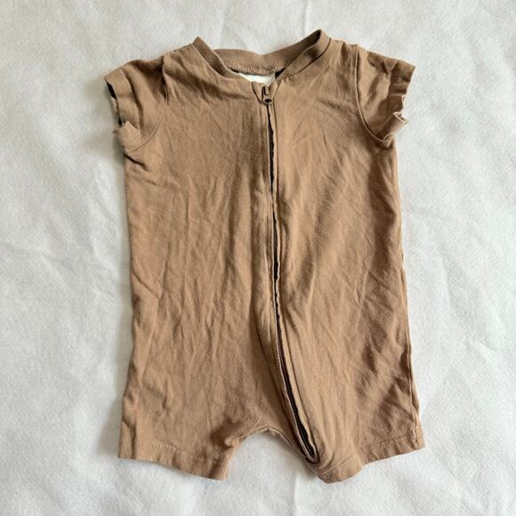 H&M Tan Romper Zip Up Shorties Outfit Tan Baby Boy 3 Months Gender Neutral - Picture 1 of 6